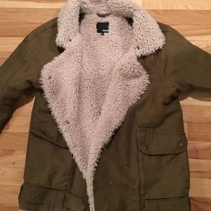 Wilfred free Sherpa lined green military jacket